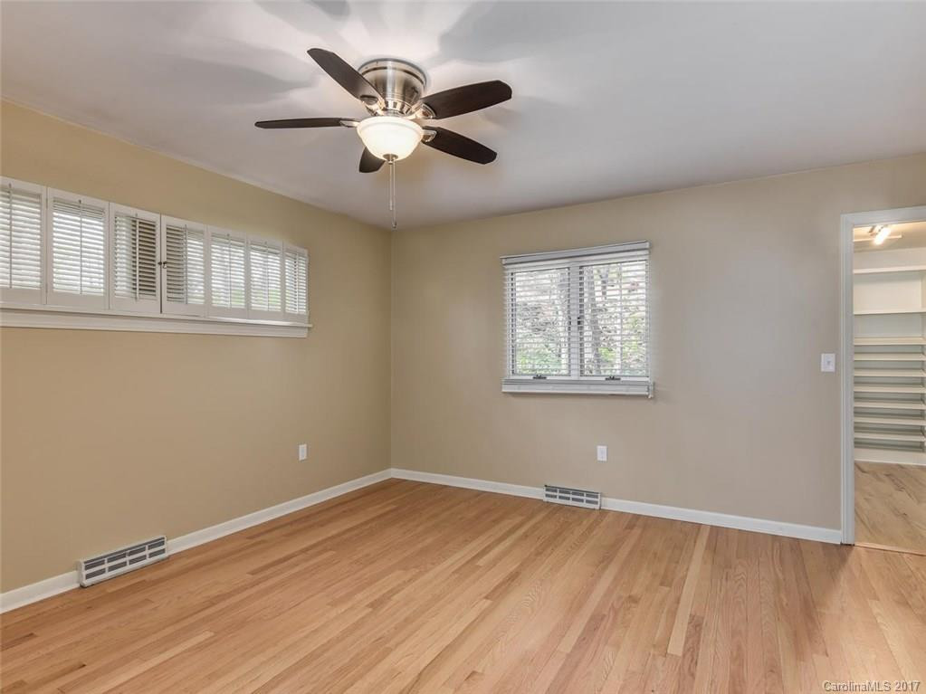 161 Windsor Road - Photo 12