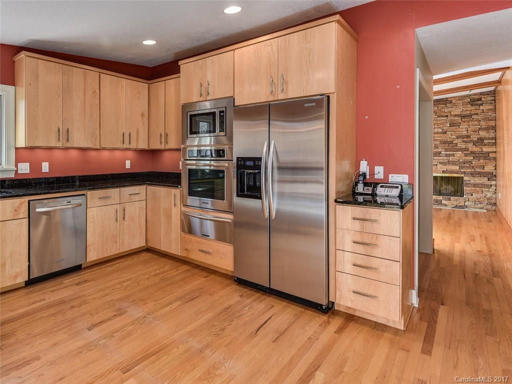 161 Windsor Road - Photo 8