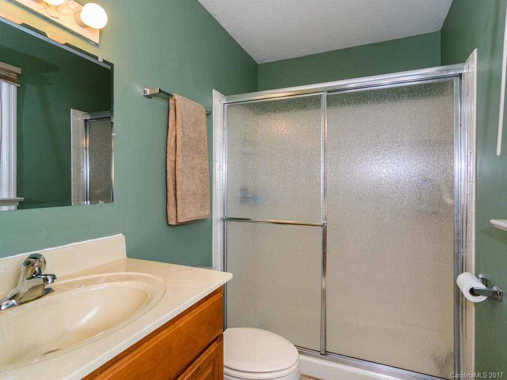 1 Holly Hill Drive - Photo 15