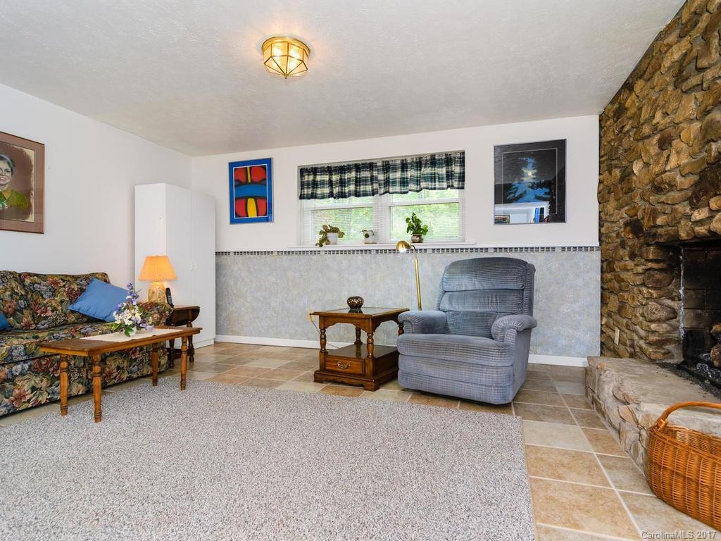 1 Holly Hill Drive - Photo 19