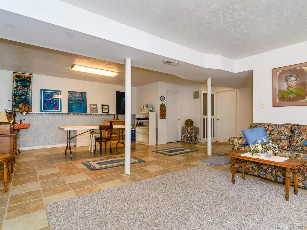 1 Holly Hill Drive - Photo 20