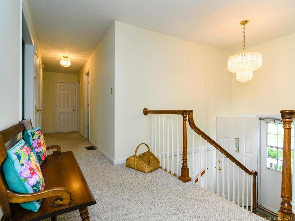 1 Holly Hill Drive - Photo 3
