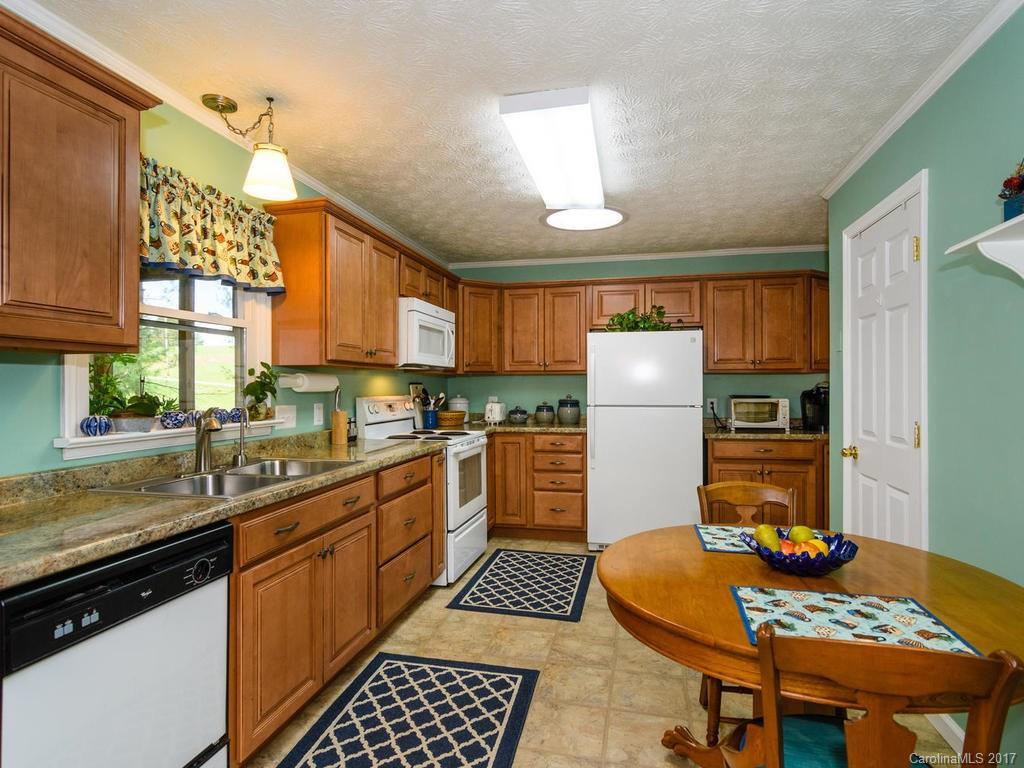 1 Holly Hill Drive - Photo 9