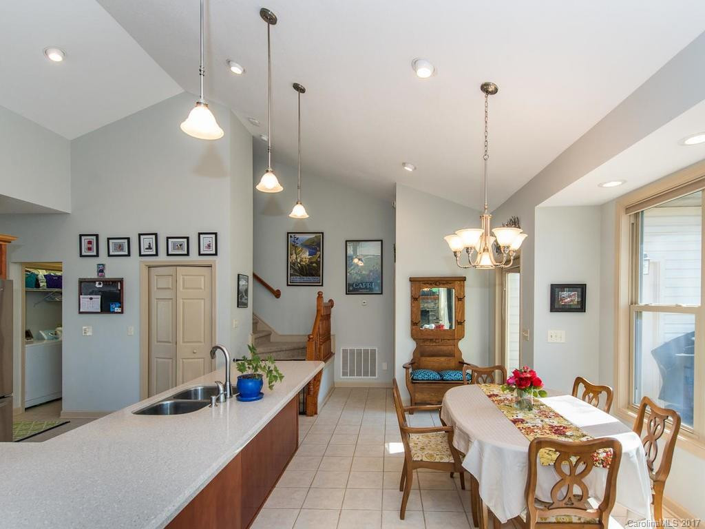 86 Driftstone Circle - Photo 5