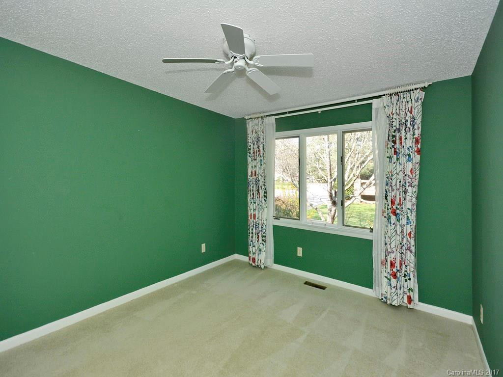 412 Crowfields Drive #- - Photo 10