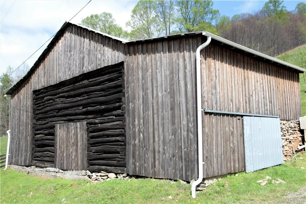 2345 Sugar Camp Road - Photo 17