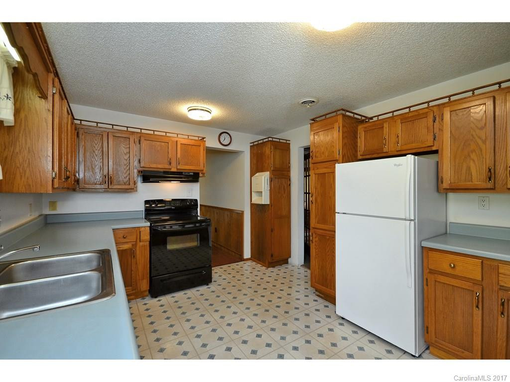 50 Cherokee Street - Photo 9