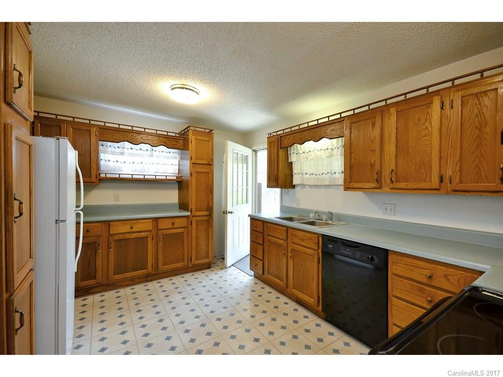 50 Cherokee Street - Photo 10