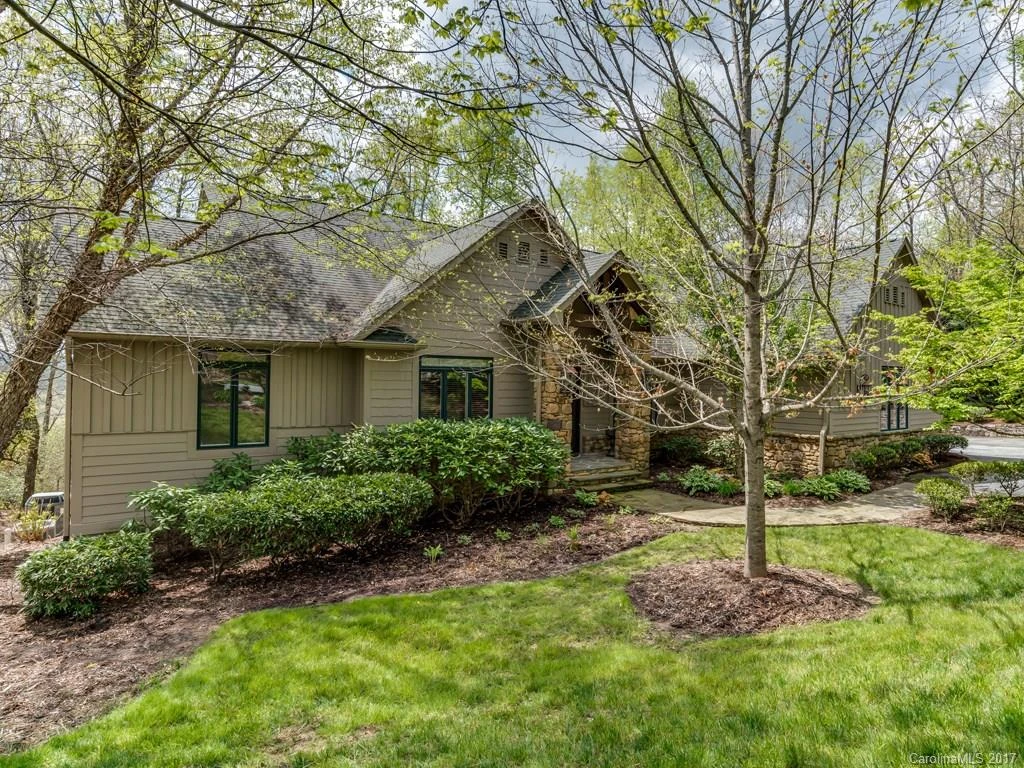 305 Piney Knoll Lane