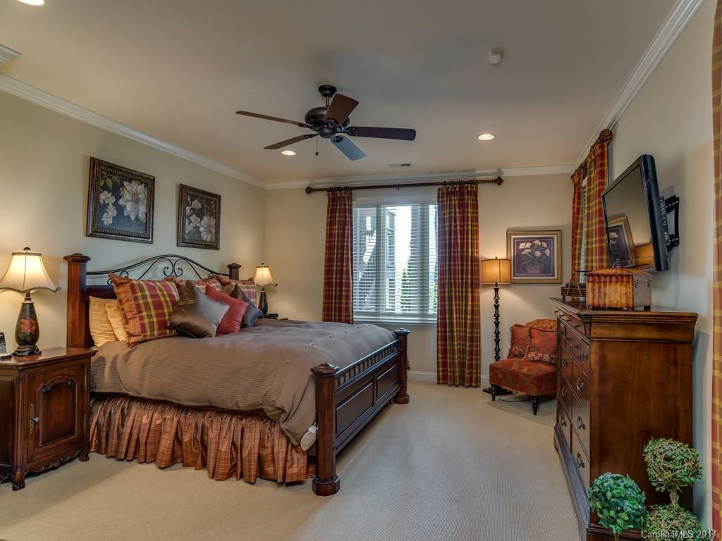 305 Piney Knoll Lane - Photo 16
