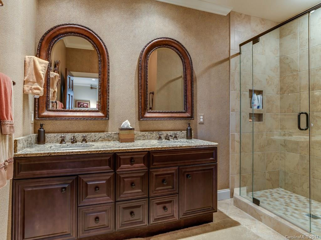 305 Piney Knoll Lane - Photo 17