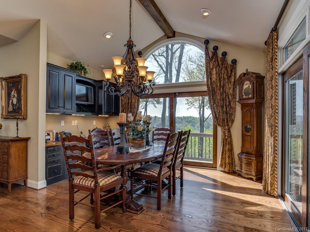 305 Piney Knoll Lane - Photo 8