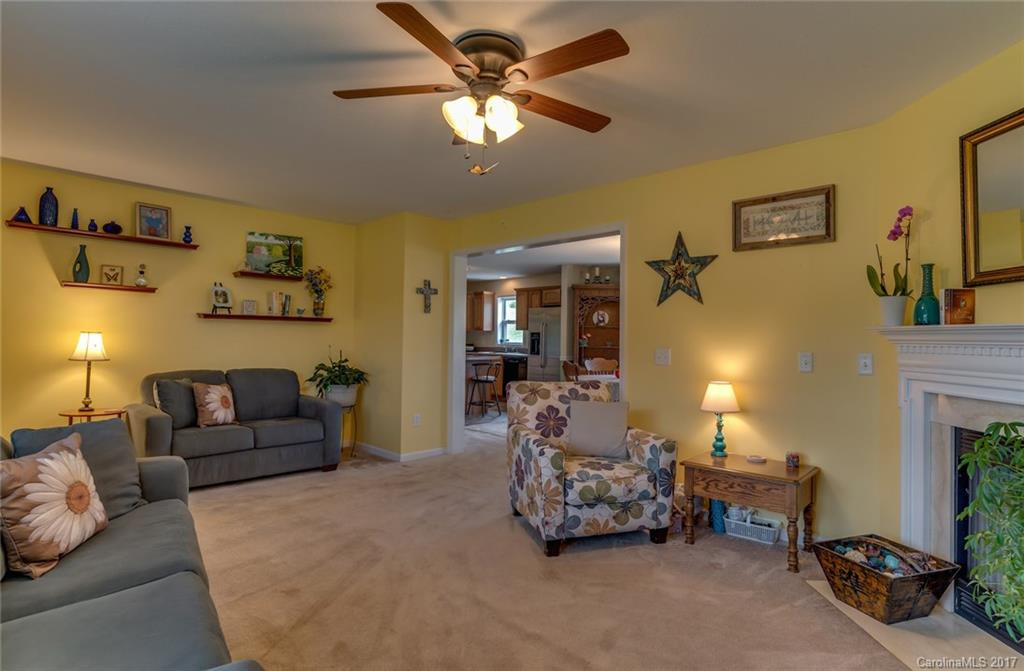 1632 Maple Creek Road - Photo 5