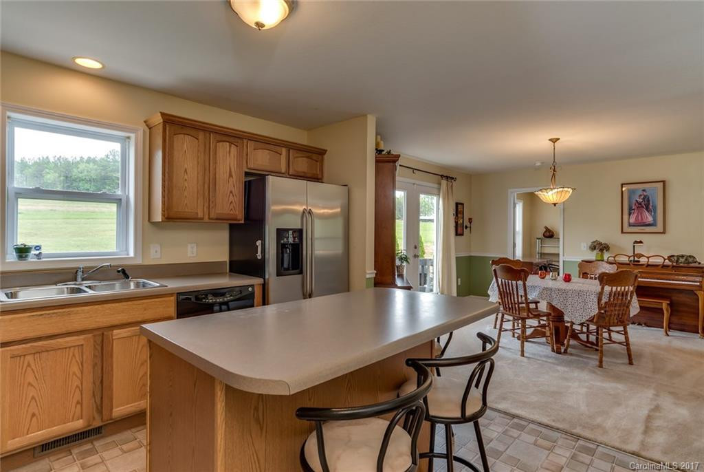 1632 Maple Creek Road - Photo 9