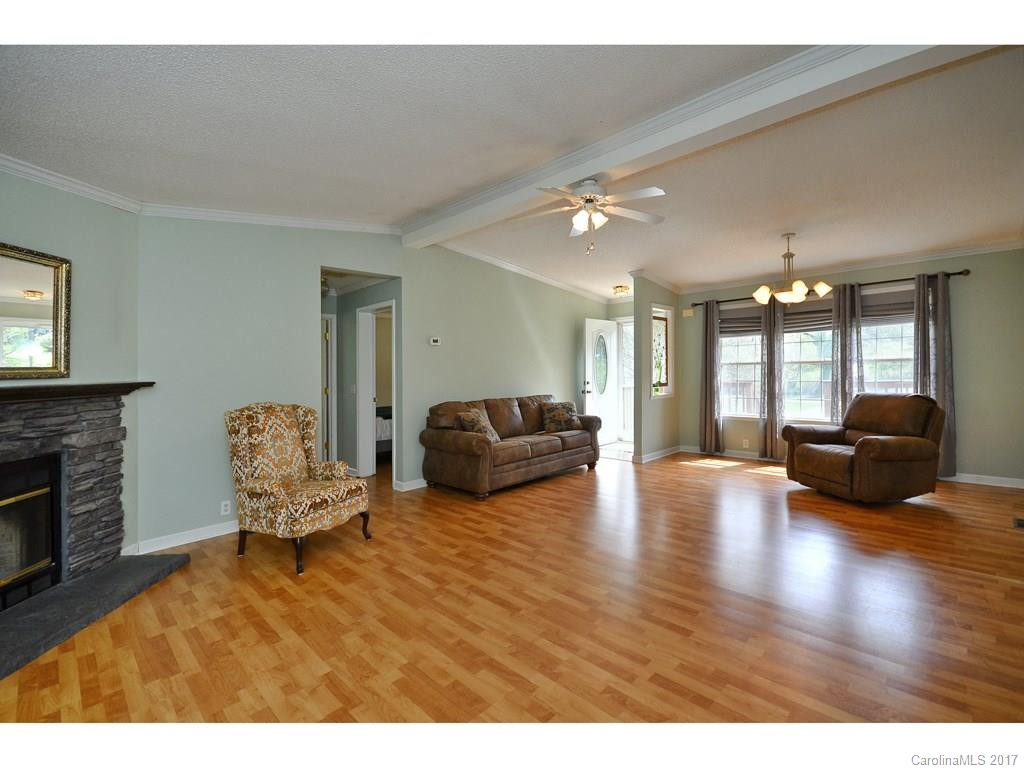170 Allen Drive - Photo 3