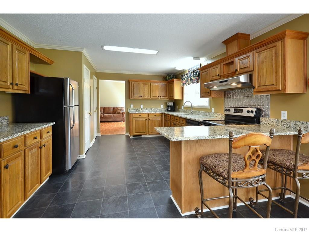 170 Allen Drive - Photo 5