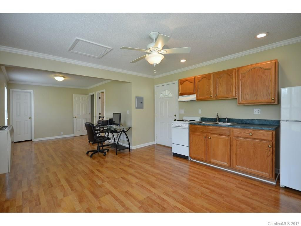 170 Allen Drive - Photo 7