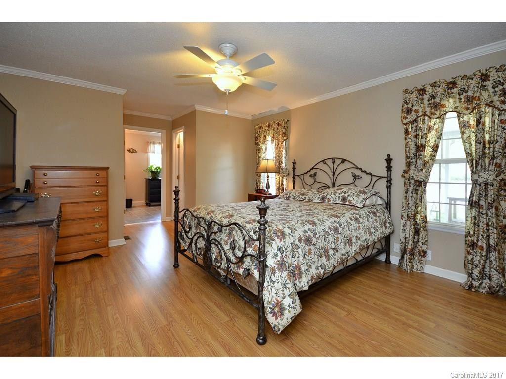 170 Allen Drive - Photo 9