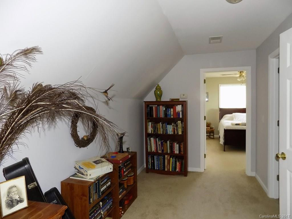 292 Starlite Lane - Photo 8