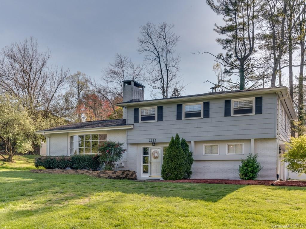 2215 Evergreen Drive