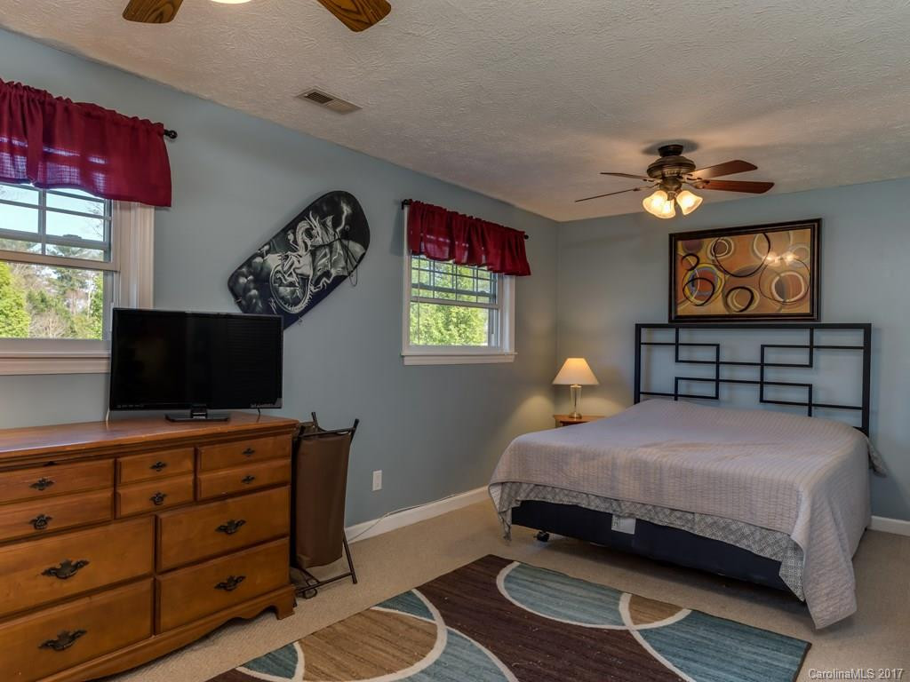 2215 Evergreen Drive - Photo 13
