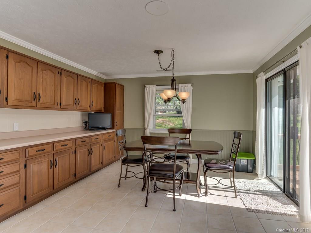 2215 Evergreen Drive - Photo 8