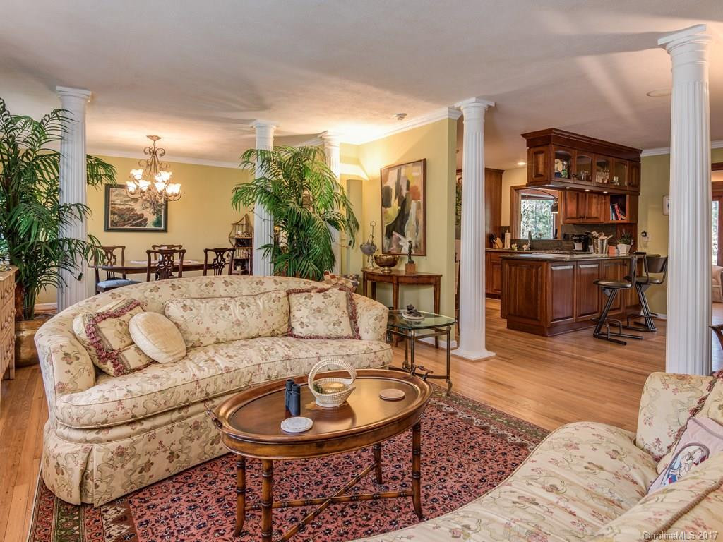 2641 Seminole Drive - Photo 6