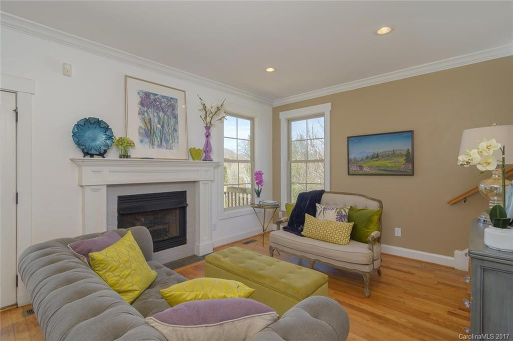 31 Village East Court - Photo 10