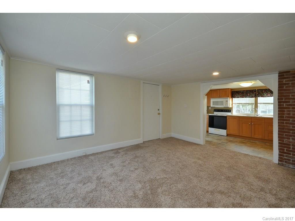 220 Camp Branch Road - Photo 3