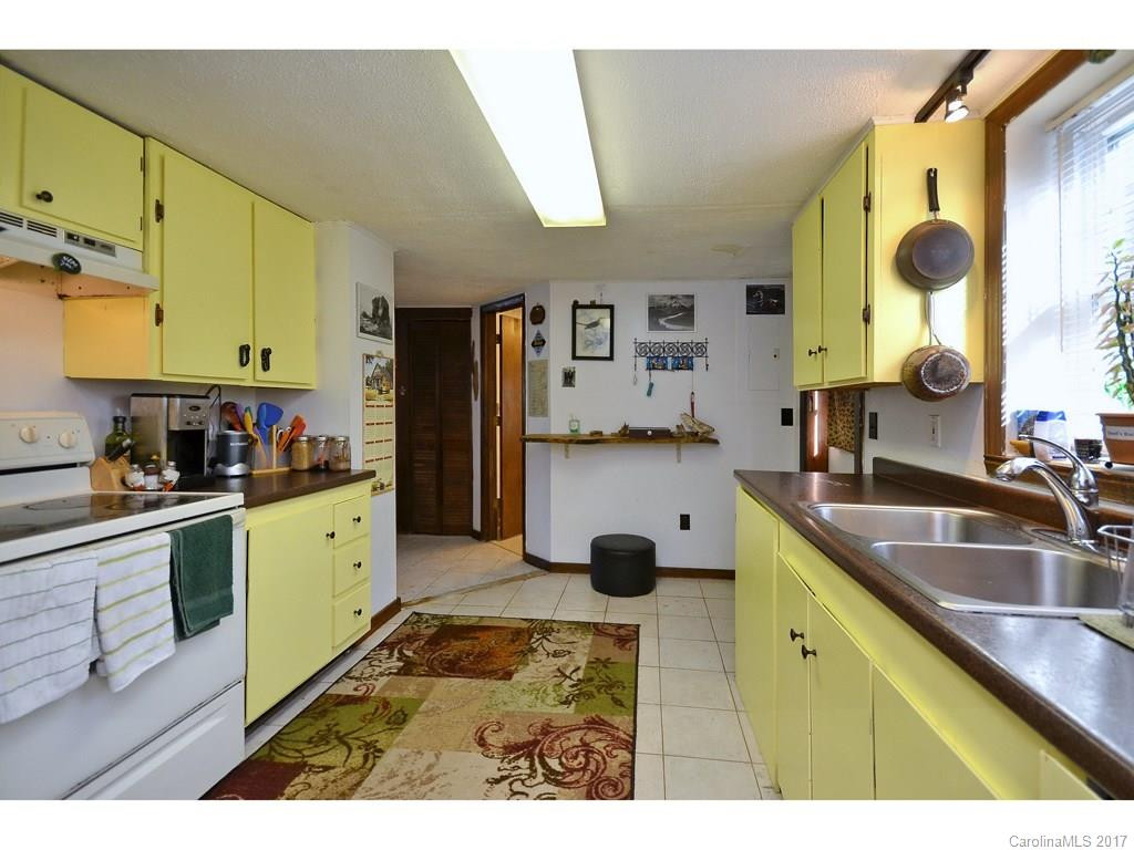 220 Camp Branch Road - Photo 9