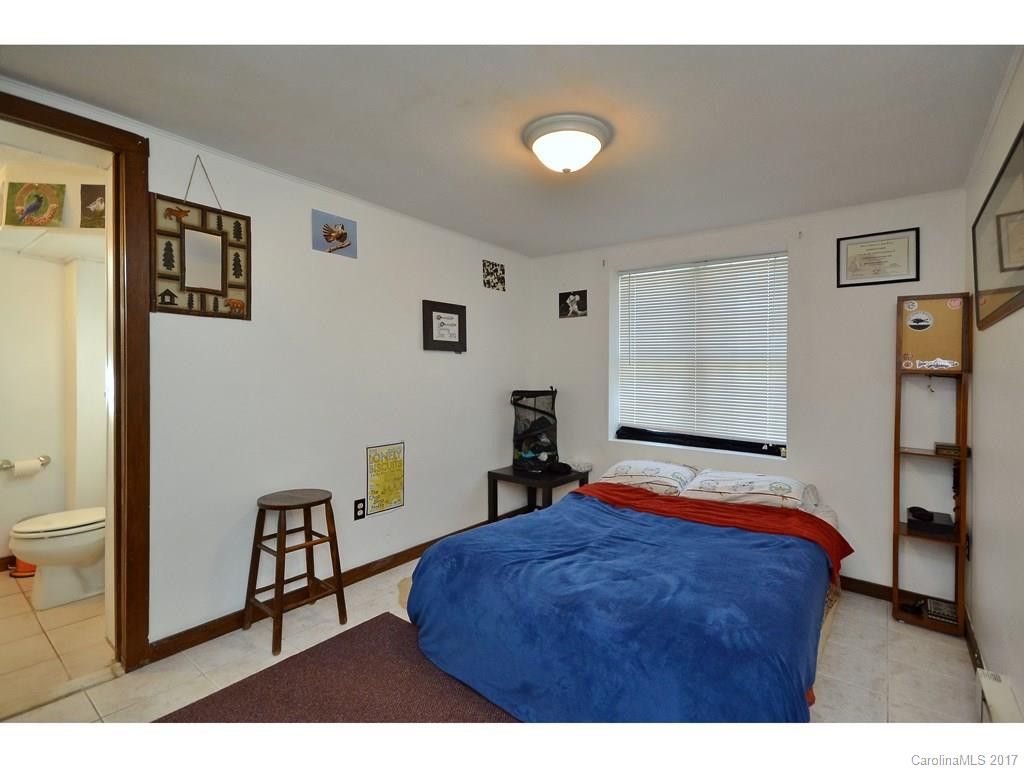 220 Camp Branch Road - Photo 10
