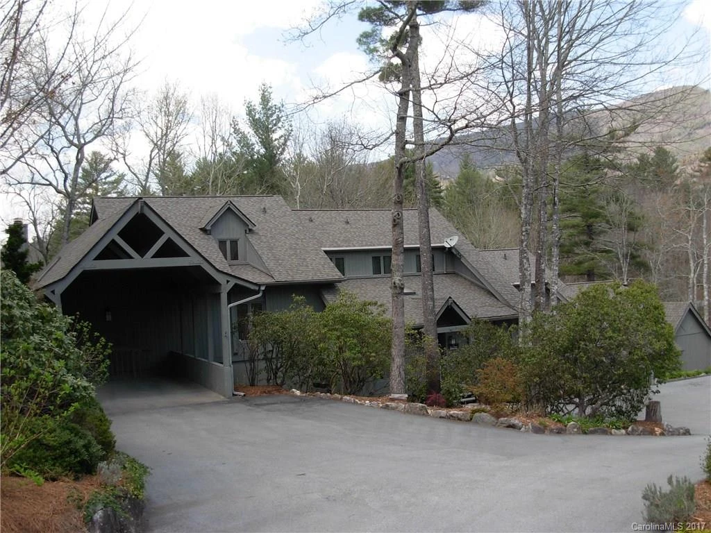 62 Fairway Villas Drive #D
