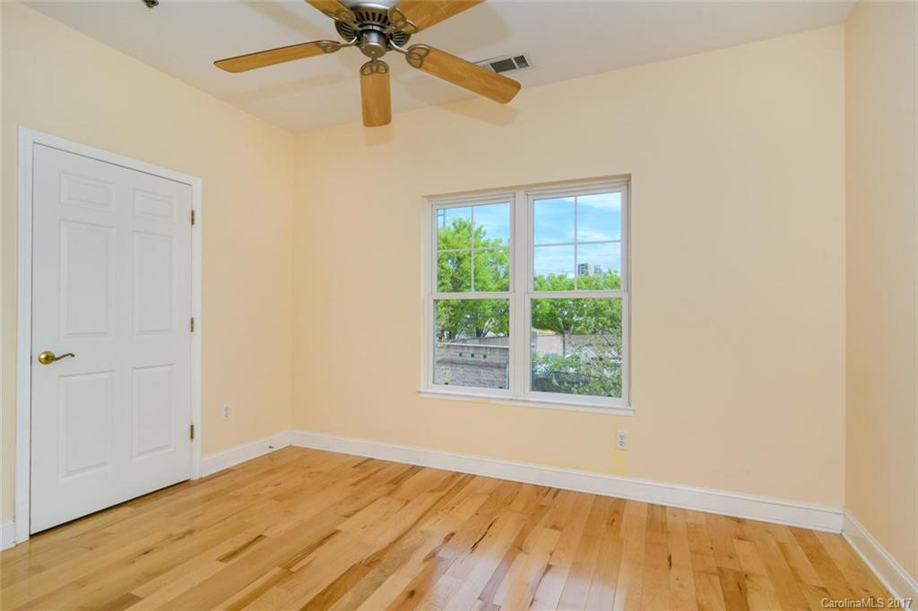 64 Clingman Avenue #201 - Photo 14