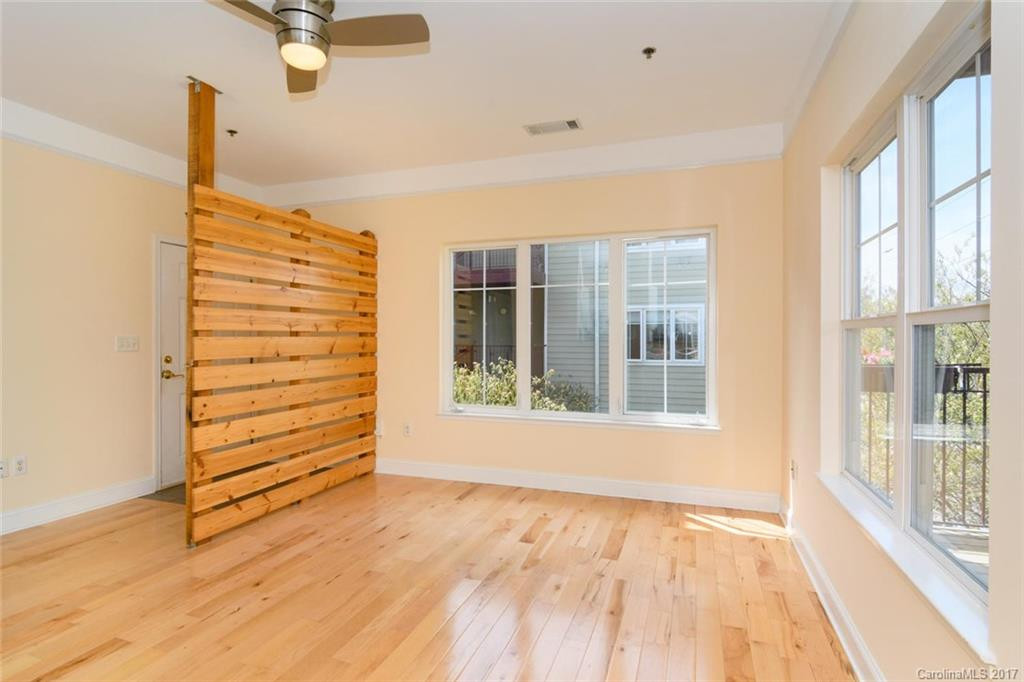 64 Clingman Avenue #201 - Photo 4