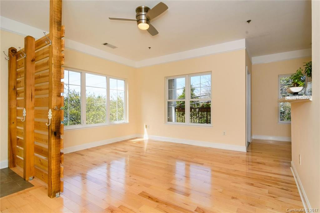 64 Clingman Avenue #201 - Photo 5