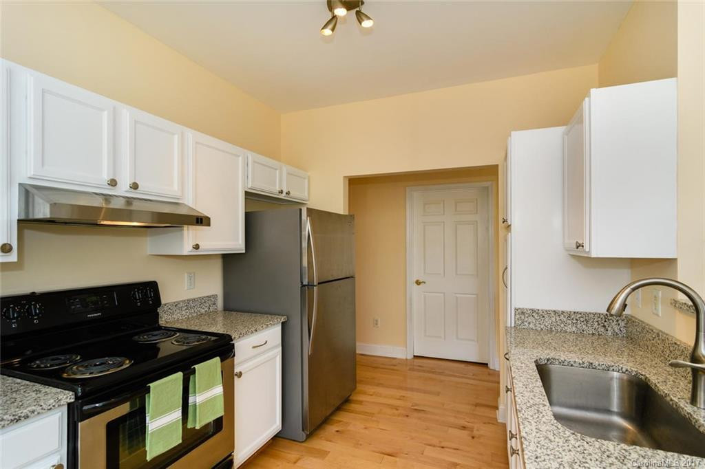 64 Clingman Avenue #201 - Photo 7
