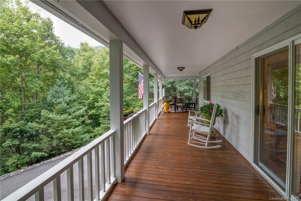 144 Shenandoah Terrace - Photo 3