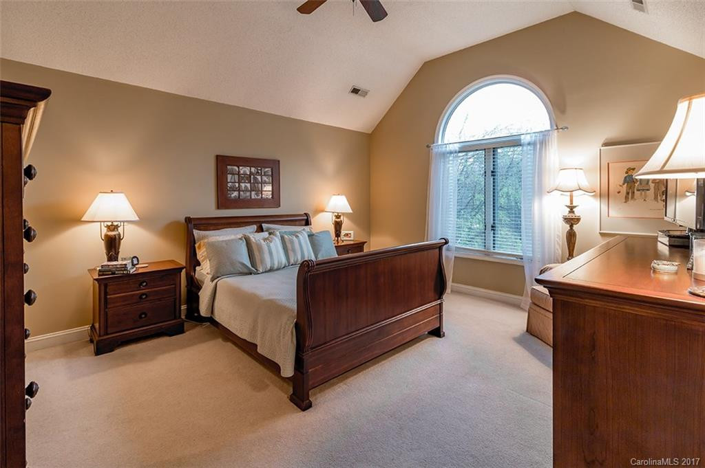 204 Weston Way - Photo 11