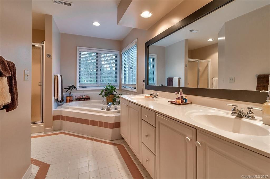 204 Weston Way - Photo 13