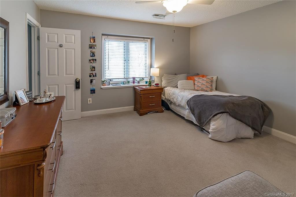 204 Weston Way - Photo 14