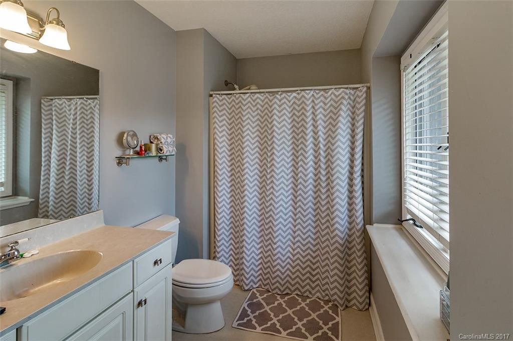 204 Weston Way - Photo 16