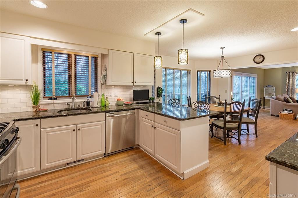 204 Weston Way - Photo 7
