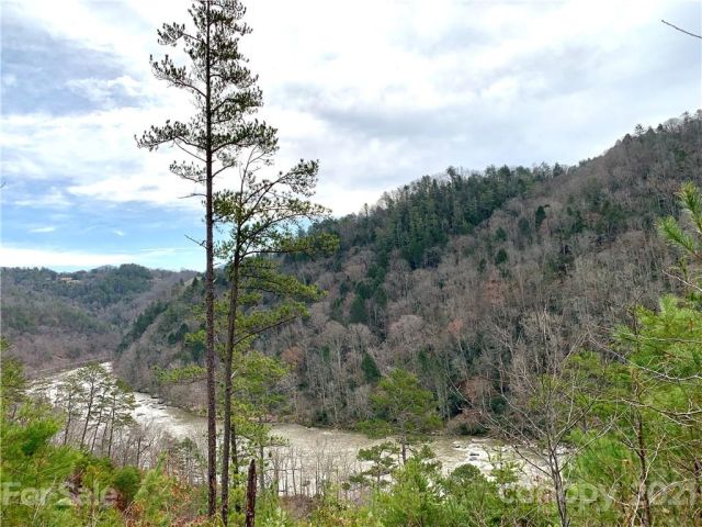 3477 French Broad Parkway