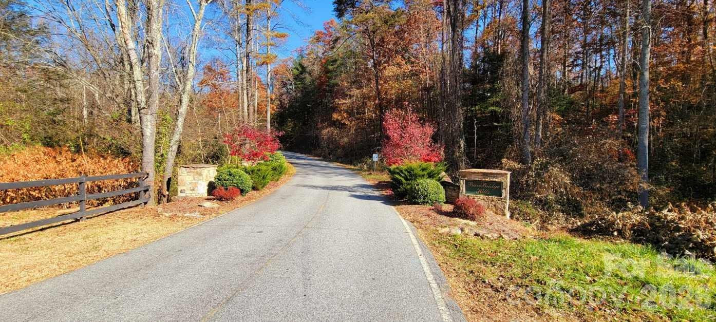 8 English Hills Drive - Photo 16