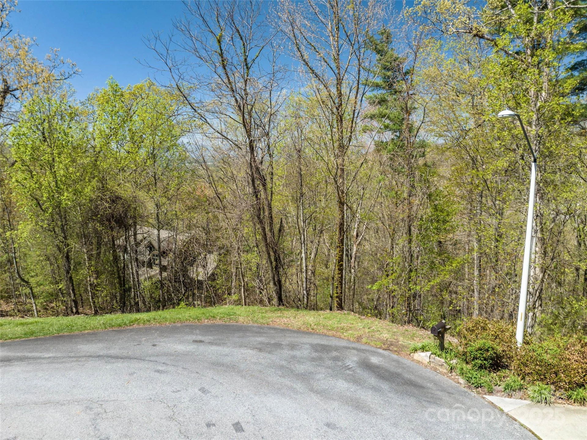 88 courseview Drive #239 - Photo 13