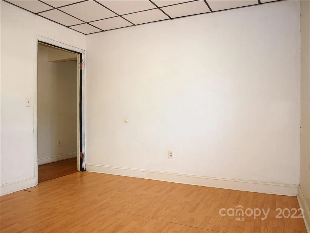 1521 Sulphur Springs Road - Photo 19