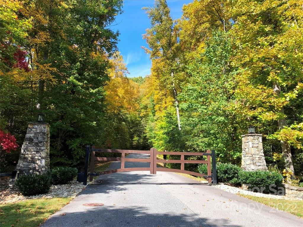 30 Cadillac Pointe #30 - Photo 7