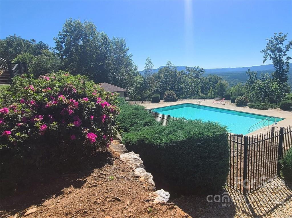 00 Rock Ledge Drive #305 - Photo 15