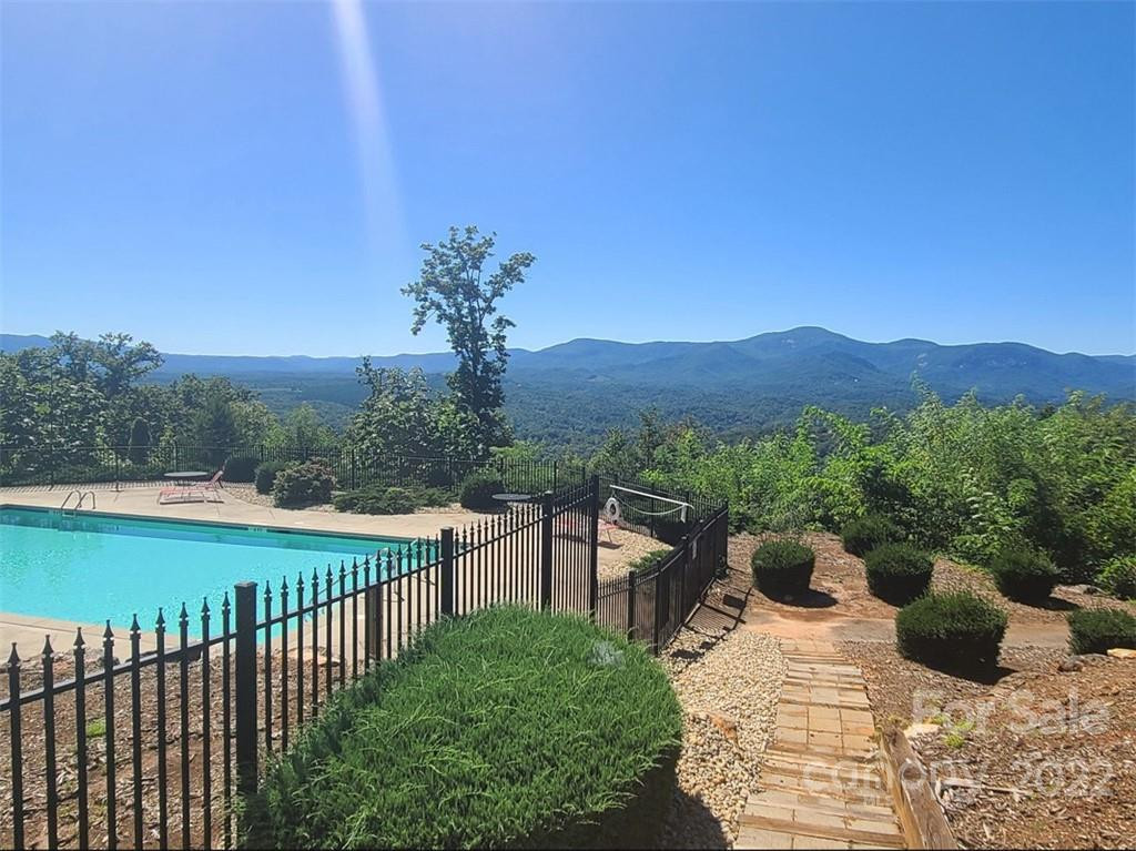 00 Rock Ledge Drive #305 - Photo 17