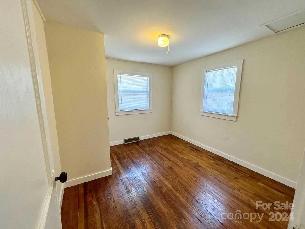 565 Neely Road - Photo 15